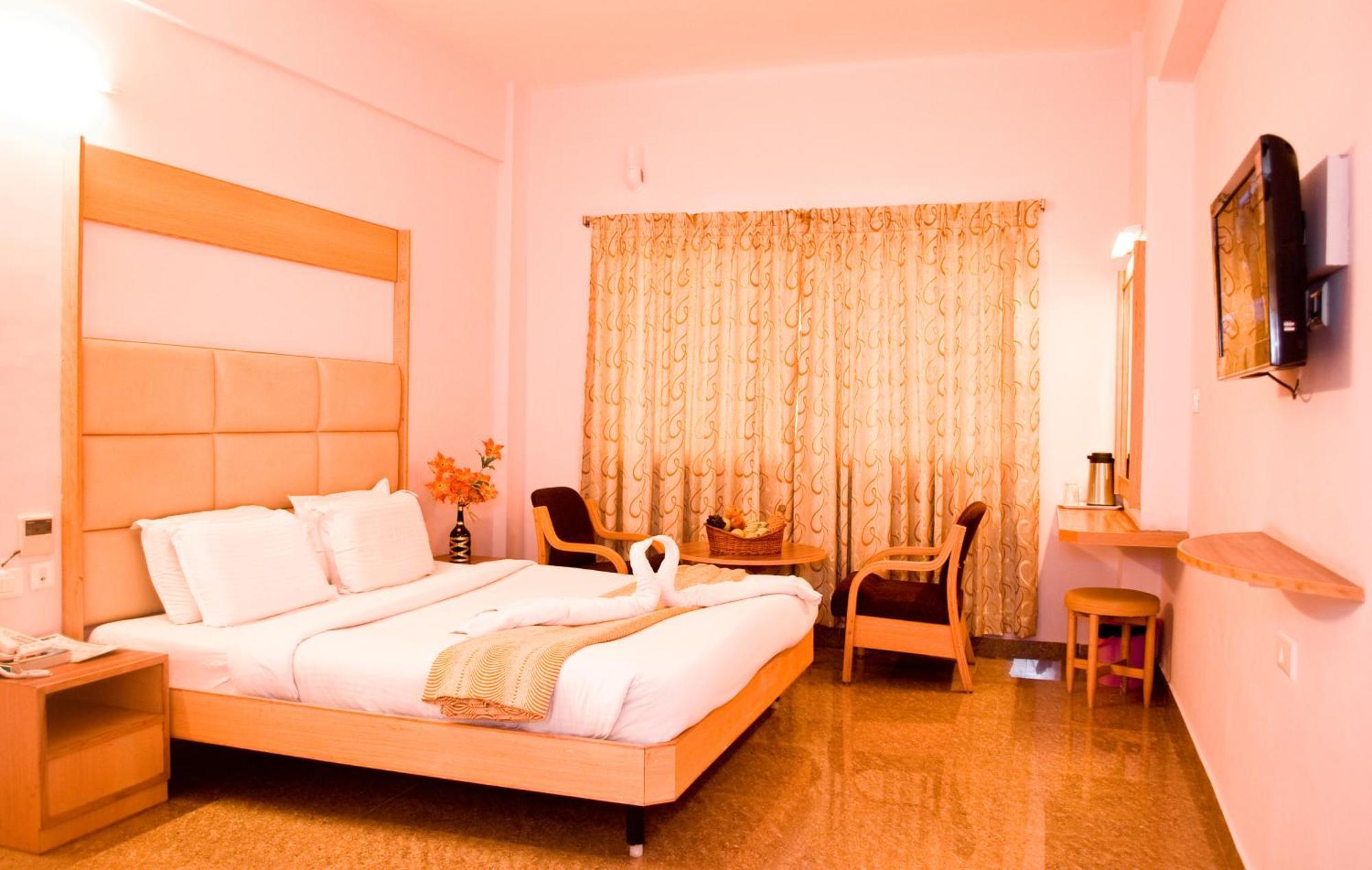 Hotel Rajadhane Madurai Extérieur photo