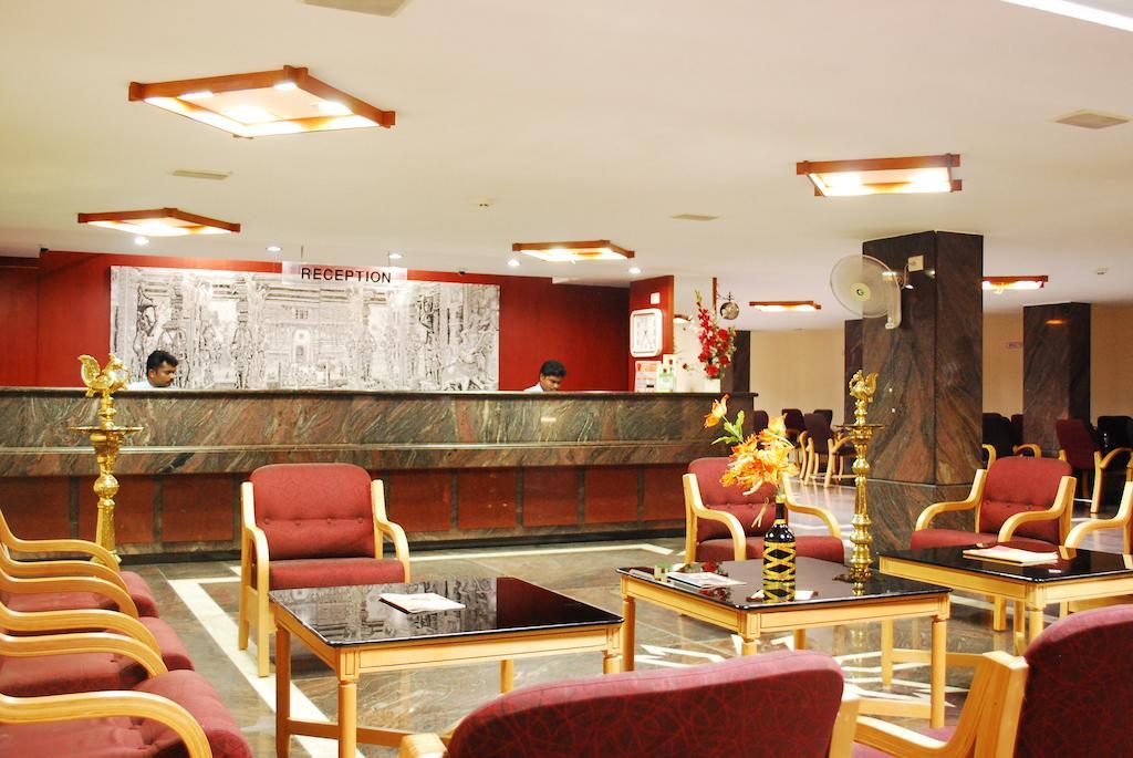 Hotel Rajadhane Madurai Extérieur photo