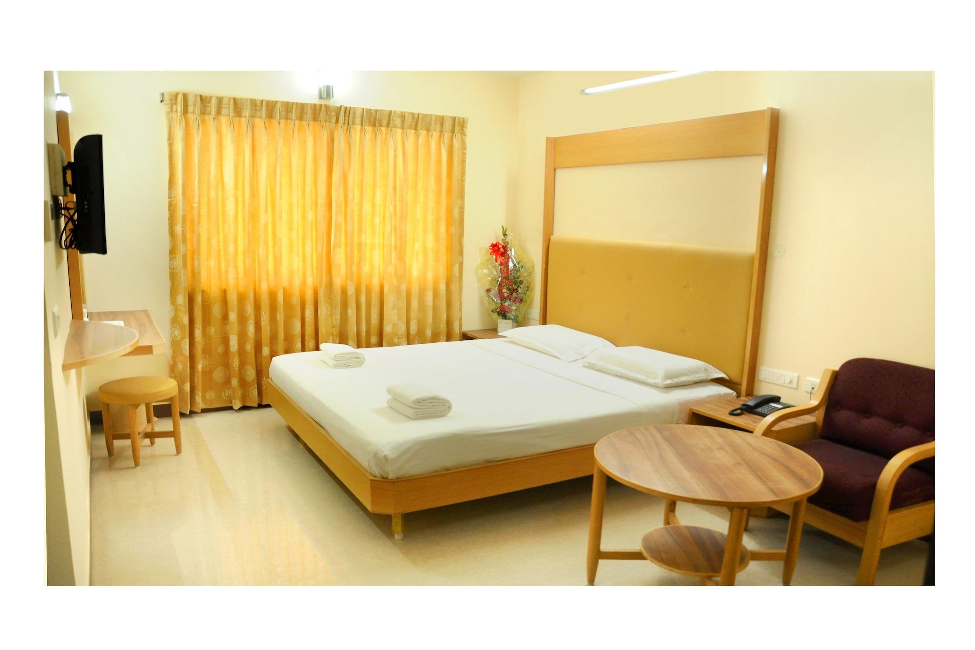 Hotel Rajadhane Madurai Extérieur photo