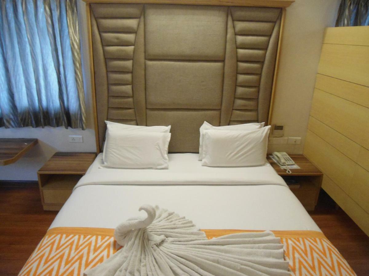 Hotel Rajadhane Madurai Extérieur photo