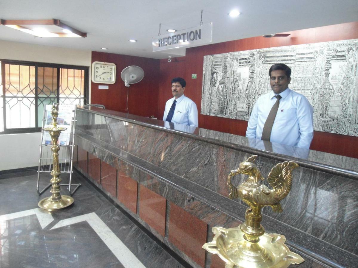 Hotel Rajadhane Madurai Extérieur photo